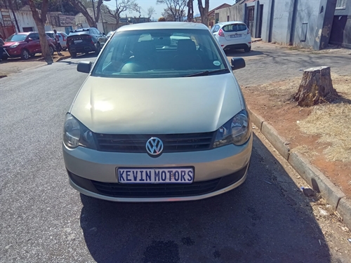 Volkswagen (VW) Polo Vivo 1.6 Hatch Trendline 5 Door 