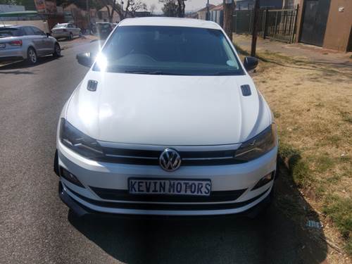 Volkswagen (VW) Polo GTi 1.8 TSi