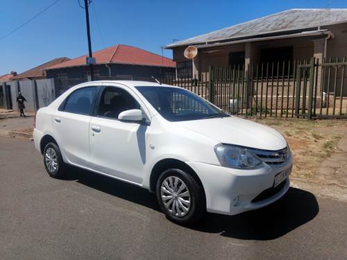 Toyota Etios 1.5 Xi Sedan