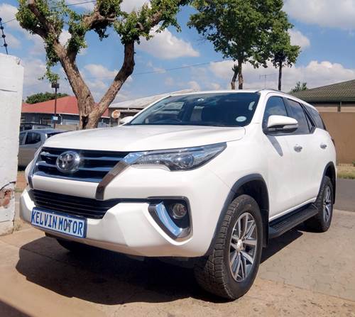 Toyota Fortuner IV 2.8 GD-6 Raised Body 4X4