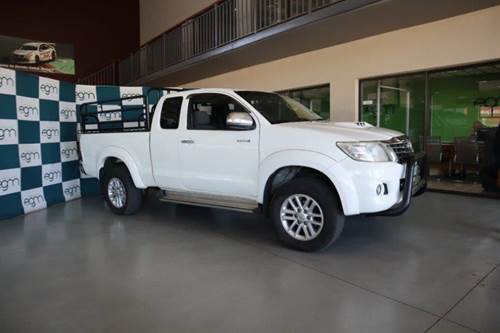 Toyota Hilux ( II) 3.0 D-4D Raider Xtra Cab 4X4