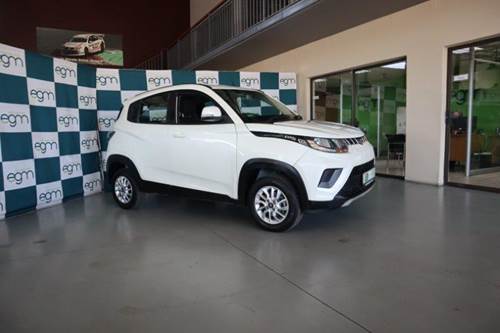 Mahindra KUV 100 K6+ NXT