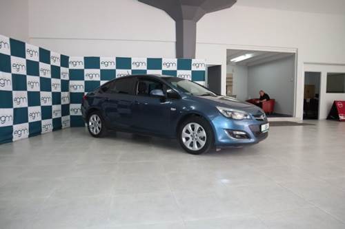 Opel Astra 1.6 Essentia 5 Door (85 kW)