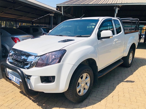 Isuzu KB 250 D-TEQ LE Extended Cab