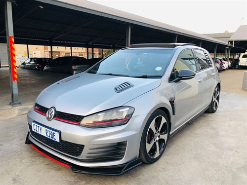 Volkswagen (VW) Golf 7 GTi 2.0 TSi DSG for sale - R 230 000 | Carfind.co.za