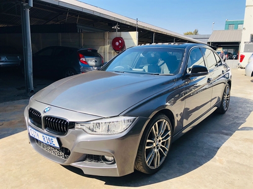 BMW 320i (F30) Auto