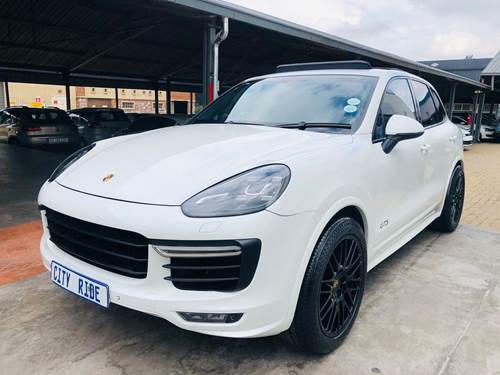 Porsche Cayenne GTS (324 kW) Tiptronic (E2 GEN II)