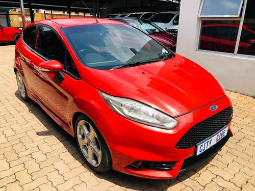 Ford Fiesta 1.6i Titanium 3 Door