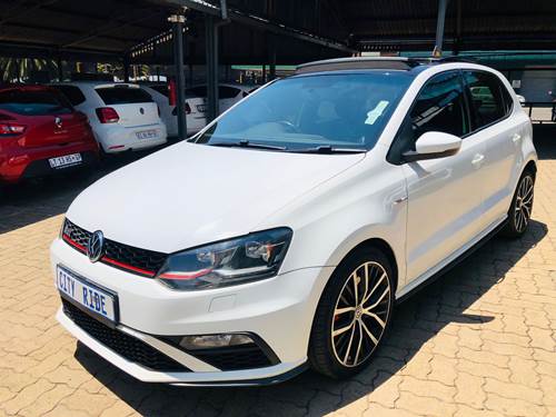 Volkswagen (VW) Polo GTi DSG