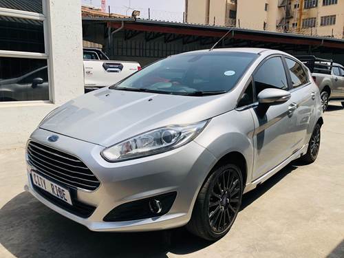 Ford Fiesta 1.0 Ecoboost Ambiente 5 Door