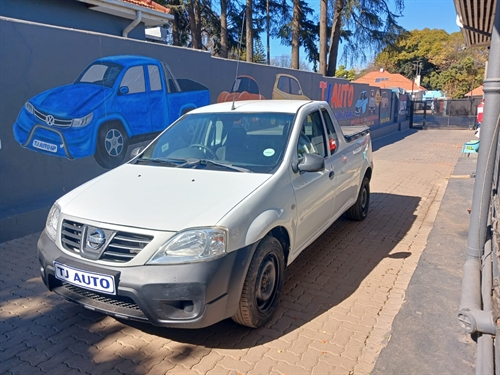 Nissan NP200 1.6i Aircon