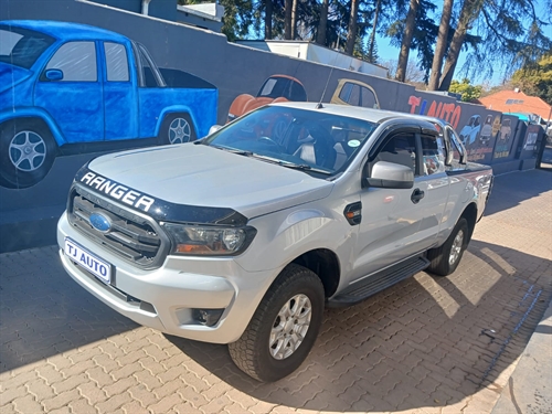 Ford Ranger V 3.2 TDCi XLS Super Cab 4X4