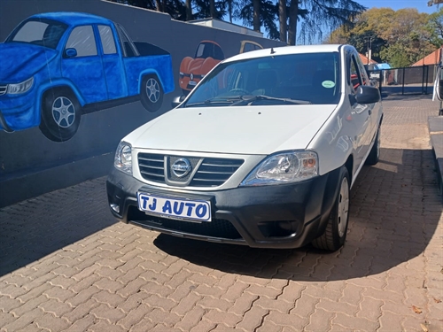 Nissan NP200 1.6i Aircon