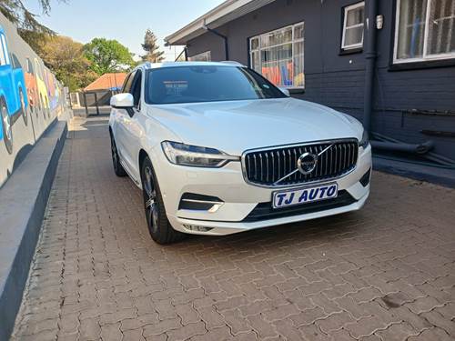 Volvo XC60 D5 Momentum Geartronic AWD