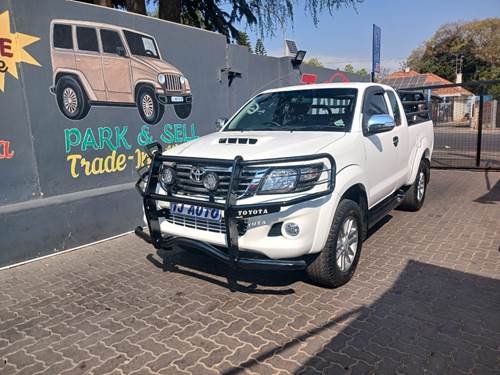 Toyota Hilux ( I) 3.0 D-4D Raider Xtra Cab