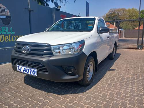 Toyota Hilux 2.4 GD Aircon Single Cab