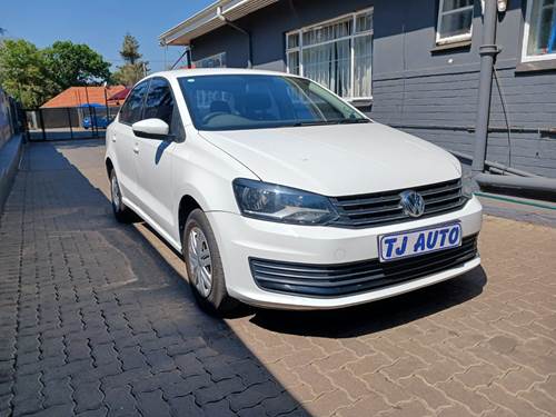 Volkswagen (VW) Polo Sedan 1.6 Comfortline