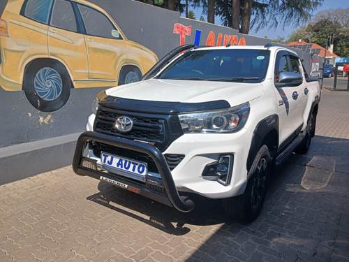 Toyota Hilux 2.8 GD-6 Raider Double Cab Auto 4x4