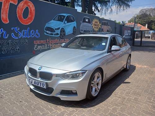 BMW 320i (F30) Auto