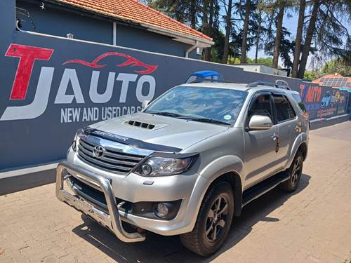 Toyota Fortuner II 3.0 D-4D Raised Body Auto