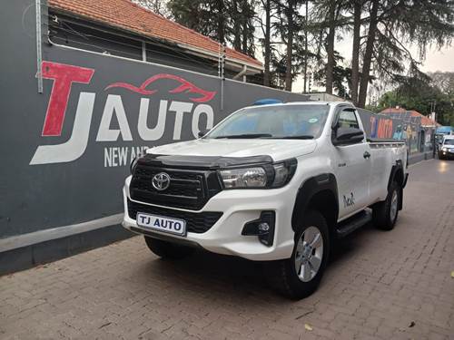 Toyota Hilux 2.4 GD 5MT Single Cab