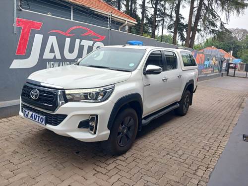 Toyota Hilux 2.8 GD-6 Double Cab Auto 