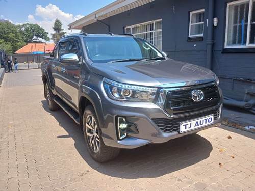 Toyota Hilux 2.8 GD-6 Raider Double Cab Auto 4x4