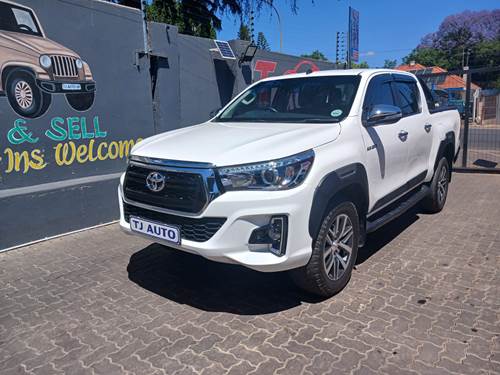 Toyota Hilux 2.8 GD-6 Double Cab Auto 