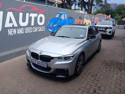 BMW 320i (F30) Auto