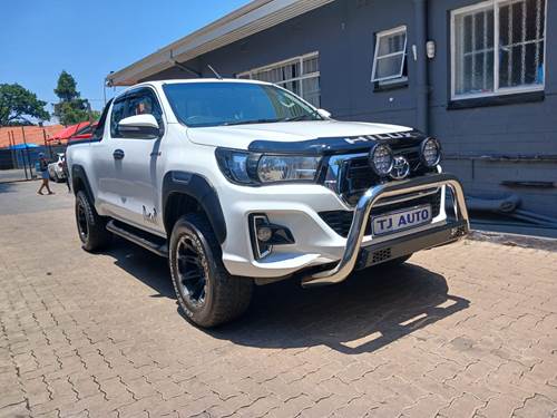 Toyota Hilux 2.4 GD 6 RB SRX P/U Extended Cab