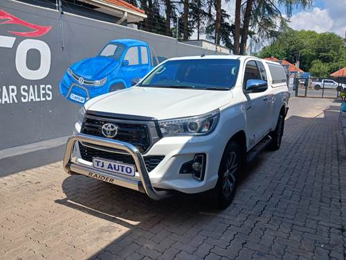 Toyota Hilux 2.8 GD-6 RB Raider Extra Cab Auto 