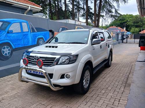 Toyota Hilux ( II) 3.0 D-4D Raider R/B Double Cab