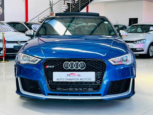 Audi RS3 Sportback (270 kW) S-tronic