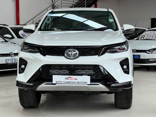 Toyota Fortuner IV 2.4 GD-6 Raised Body Auto