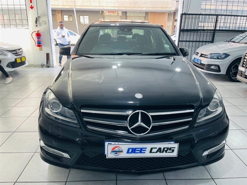 Mercedes Benz C 250 AMG Line 7G-Tronic