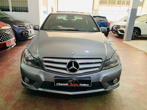 Mercedes Benz C 200 Blue Efficiency Elegance 7G-Tronic