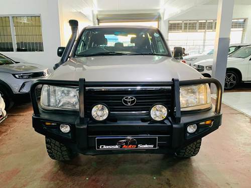 Toyota Land Cruiser 4.2 Diesel Pick Up