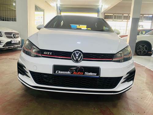 Volkswagen (VW) Golf 7 GTi 2.0 TSi DSG