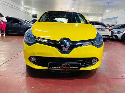 Renault Clio IV 900T (66kW) Dynamique 5 Door