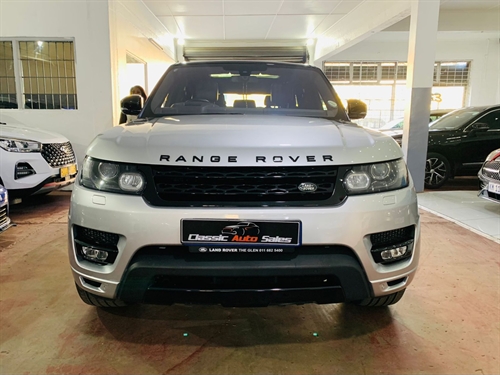 Land Rover Range Rover Sport 3.0 V6 SE 