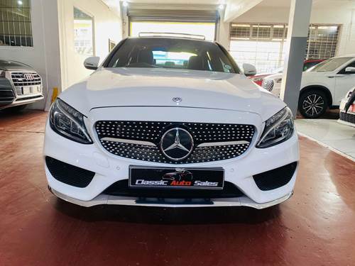 Mercedes Benz C 250 AMG Line 7G-Tronic