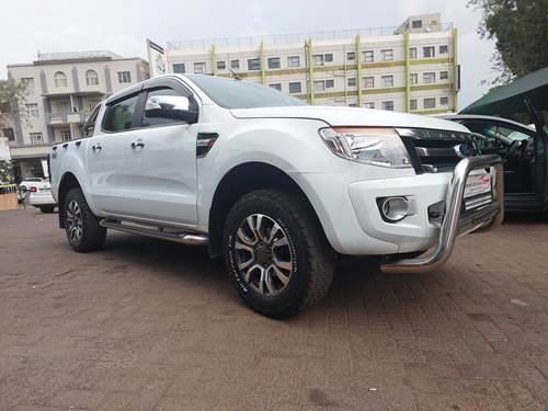 Ford Ranger V 3.2 TDCi XLT Double Cab 4X4 Auto