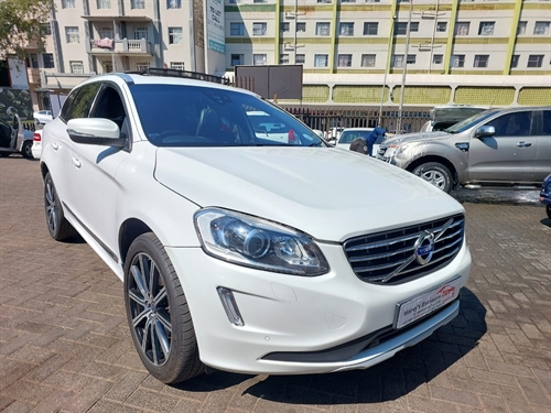 Volvo XC60 D4 (140kW) R-Design Geartronic 