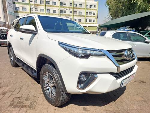 Toyota Fortuner IV 2.4 GD-6 Raised Body Auto