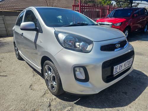 Kia Picanto 1.0 LX Striker