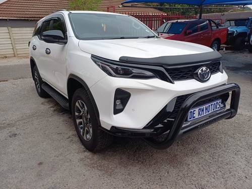 Toyota Fortuner IV 2.4 GD-6 Raised Body Auto