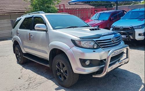 Toyota Fortuner II 3.0 D-4D Raised Body Auto