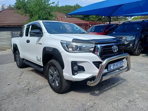 Toyota Hilux 2.4 GD 6 RB SRX P/U Extended Cab