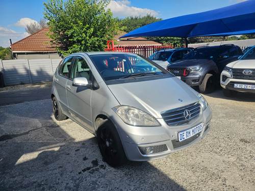 Mercedes Benz A 200 Avantgarde Auto - New Generation