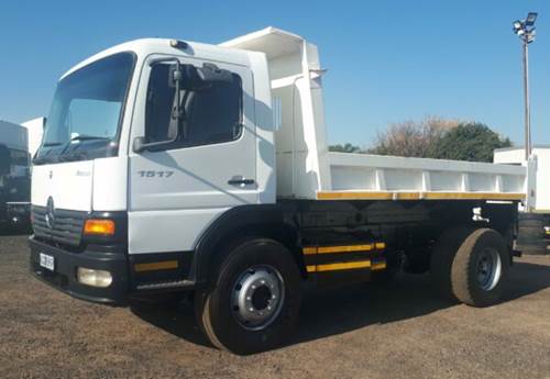 Mercedes Benz 1517 K / 33 - Tipper